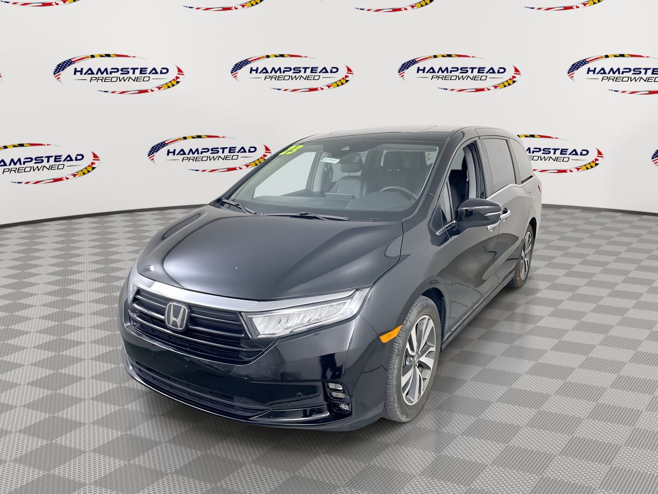 Used 2023 Honda Odyssey Touring image 1