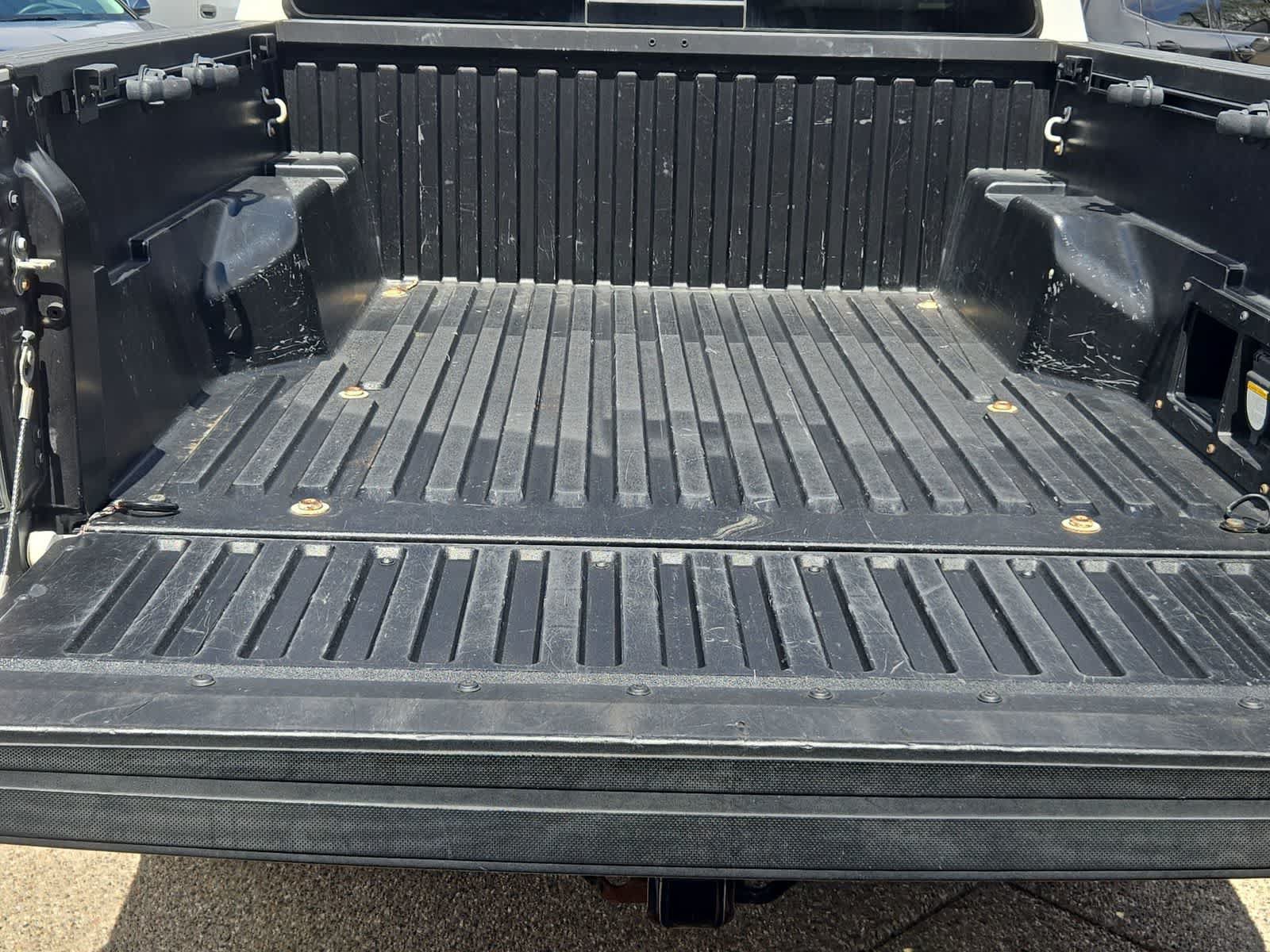 Used 2020 Toyota Tacoma TRD Off-Road AWD/4WD image 32