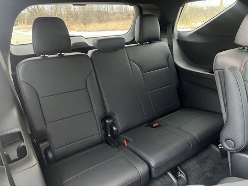 Used 2024 Chevrolet Traverse RS w/ LPO, Floor Liner Package image 15