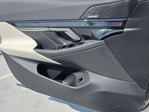 New 2027 BMW 530i RWD image 16