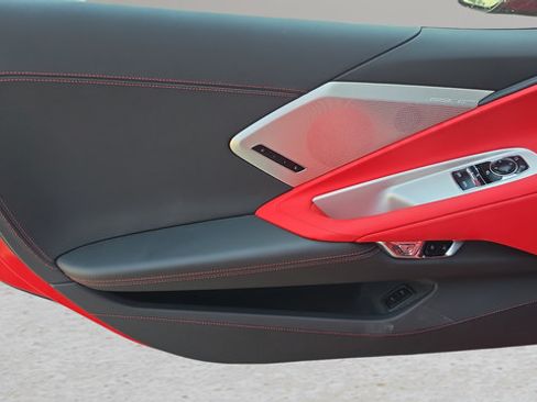 Used 2023 Chevrolet Corvette Stingray Preferred Cpe w/ Z51 Performance Package RWD image 11