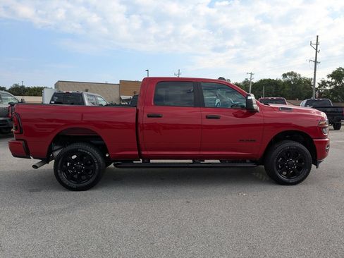 Used 2026 RAM 2500 Big Horn AWD/4WD image 4