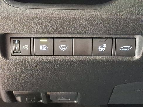 Certified 2022 Toyota RAV4 XLE image 26