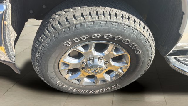 Used 2024 RAM 3500 Laramie w/ Towing Technology Group AWD/4WD image 6