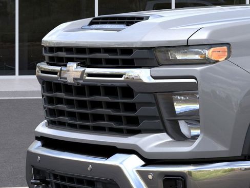 New 2026 Chevrolet Silverado 2500 LT image 13
