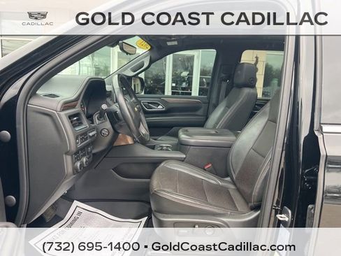 Used 2021 Chevrolet Suburban High Country w/ Premium Package image 17