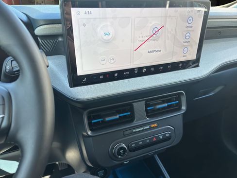 New 2026 Ford Maverick XLT AWD/4WD image 23