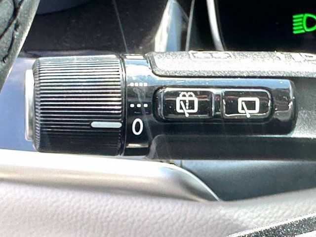 Certified 2025 Mercedes-Benz GLC 350e 4MATIC image 20