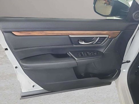 Used 2022 Honda CR-V Touring image 18