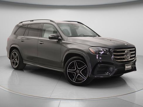 New 2026 Mercedes-Benz GLS 450 4MATIC image 1