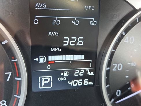 Used 2025 Nissan Kicks Play S FWD image 24