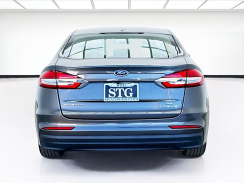 Used 2019 Ford Fusion SE image 5