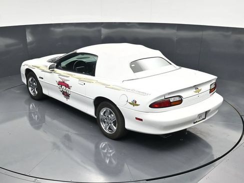 Used 1999 Chevrolet Camaro Z28 RWD image 36