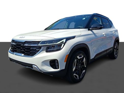 Certified 2024 Kia Seltos SX AWD/4WD image 3