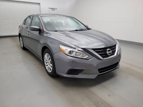 Used 2016 Nissan Altima 2.5 S w/ Power Driver Seat Package image 13