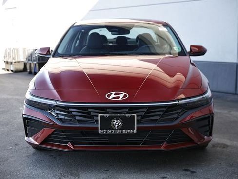 New 2026 Hyundai Elantra Limited image 2