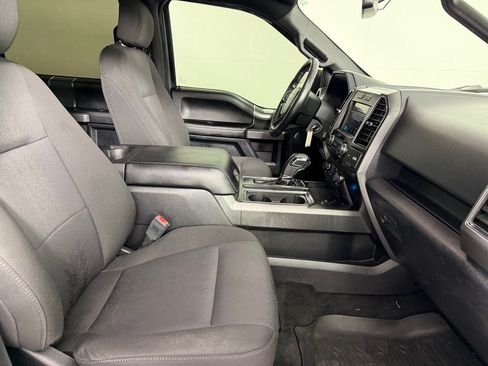 Used 2019 Ford F150 XLT w/ Equipment Group 302A Luxury AWD/4WD image 20