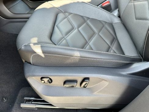 New 2026 Volkswagen Atlas SE image 14