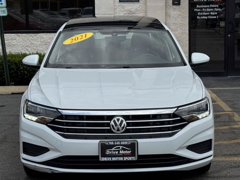 Used 2021 Volkswagen Jetta SE FWD image 17