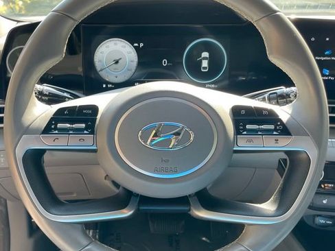 Used 2023 Hyundai Elantra SEL w/ Convenience Package image 21