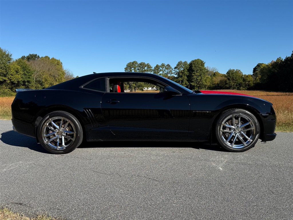 Used 2011 Chevrolet Camaro SS w/ RS Package RWD image 23