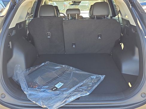 New 2026 Kia Sportage EX image 10