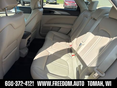 Used 2017 Lincoln MKZ Premiere AWD/4WD image 22