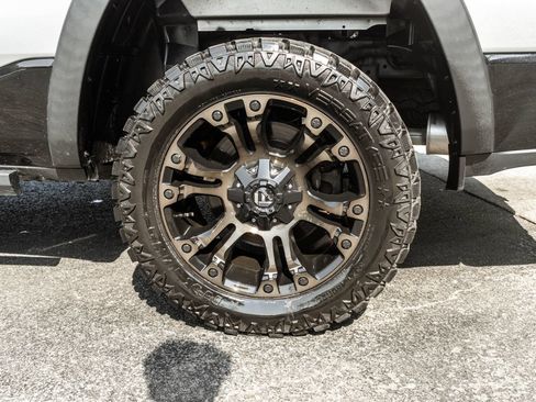 Used 2019 RAM 1500 Rebel AWD/4WD image 31