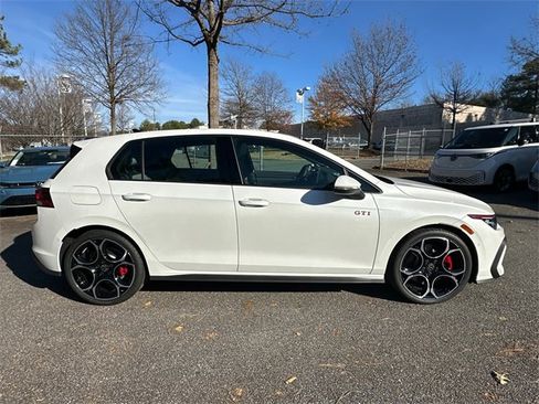 New 2026 Volkswagen GTI Autobahn image 8
