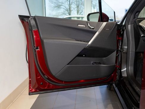 New 2026 BMW iX xDrive60 w/ M Sport Package image 12