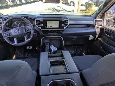 Used 2025 Toyota Tundra SR image 16