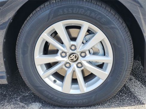 New 2026 Toyota Camry LE image 7