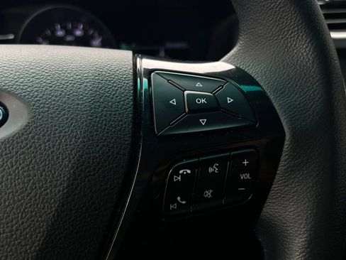 Used 2017 Ford Explorer XLT w/ Equipment Group 202A image 35