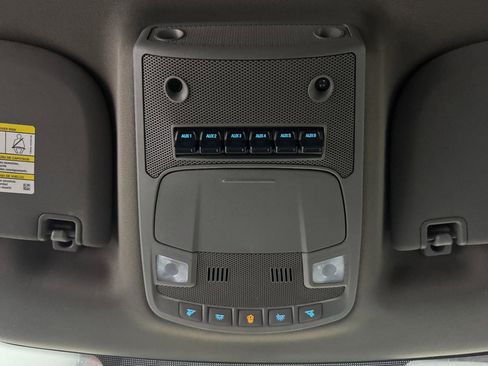 Used 2019 Ford F250 XL w/ Power Equipment Group AWD/4WD image 5