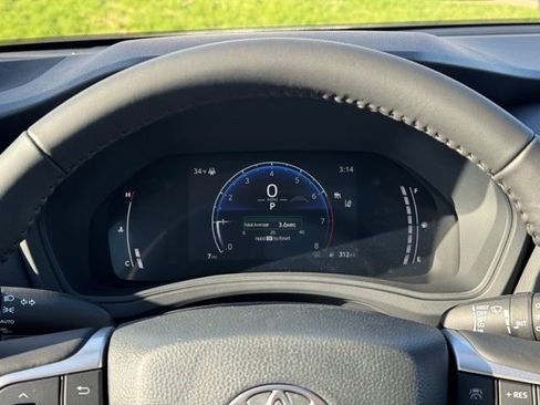 Certified 2026 Toyota Grand Highlander XLE AWD/4WD image 34