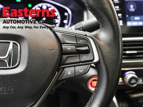 Used 2022 Honda Accord EX-L image 16
