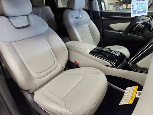 Used 2024 Hyundai Tucson Limited image 10