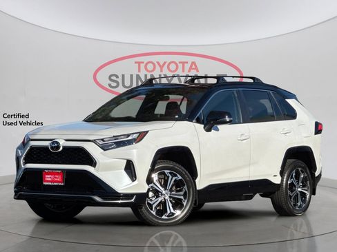 Certified 2025 Toyota RAV4 XSE image 1