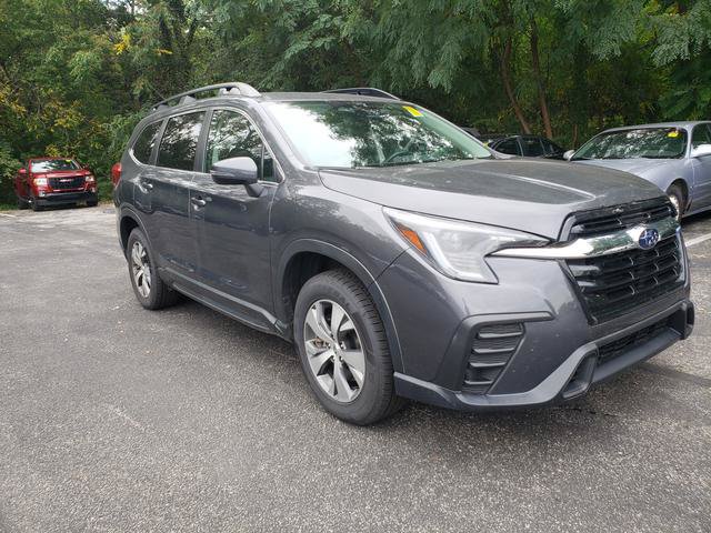 Used 2023 Subaru Ascent Premium w/ Convenience Package AWD/4WD image 1