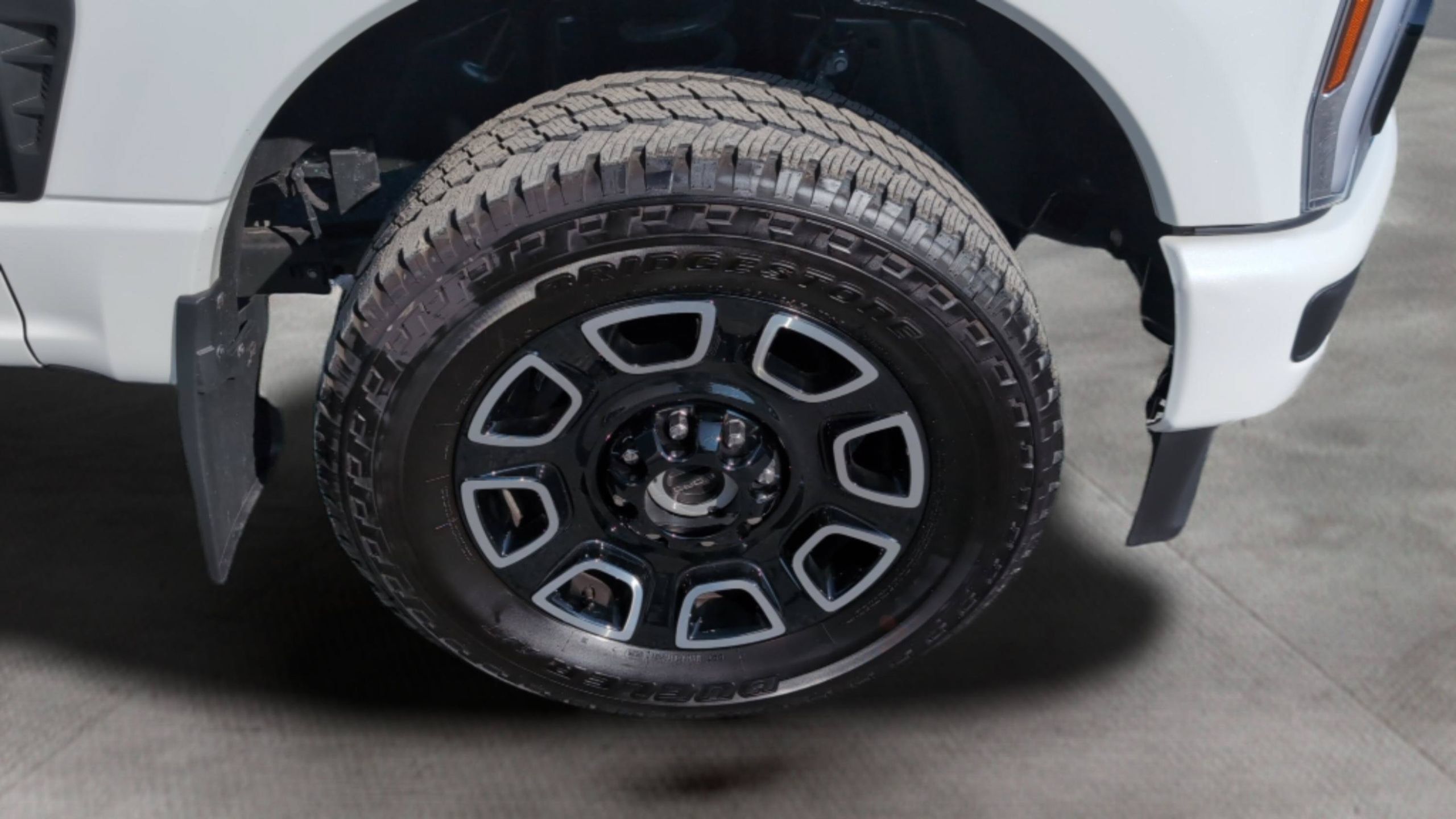 Used 2026 Ford F250 Platinum AWD/4WD image 30