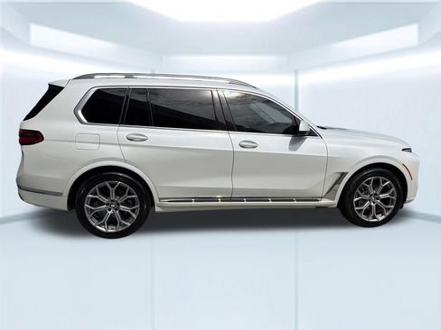Used 2023 BMW X7 xDrive40i AWD/4WD image 8