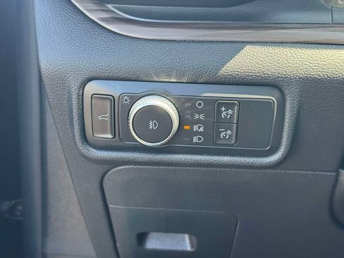 Used 2020 Ford Explorer Limited AWD/4WD image 20