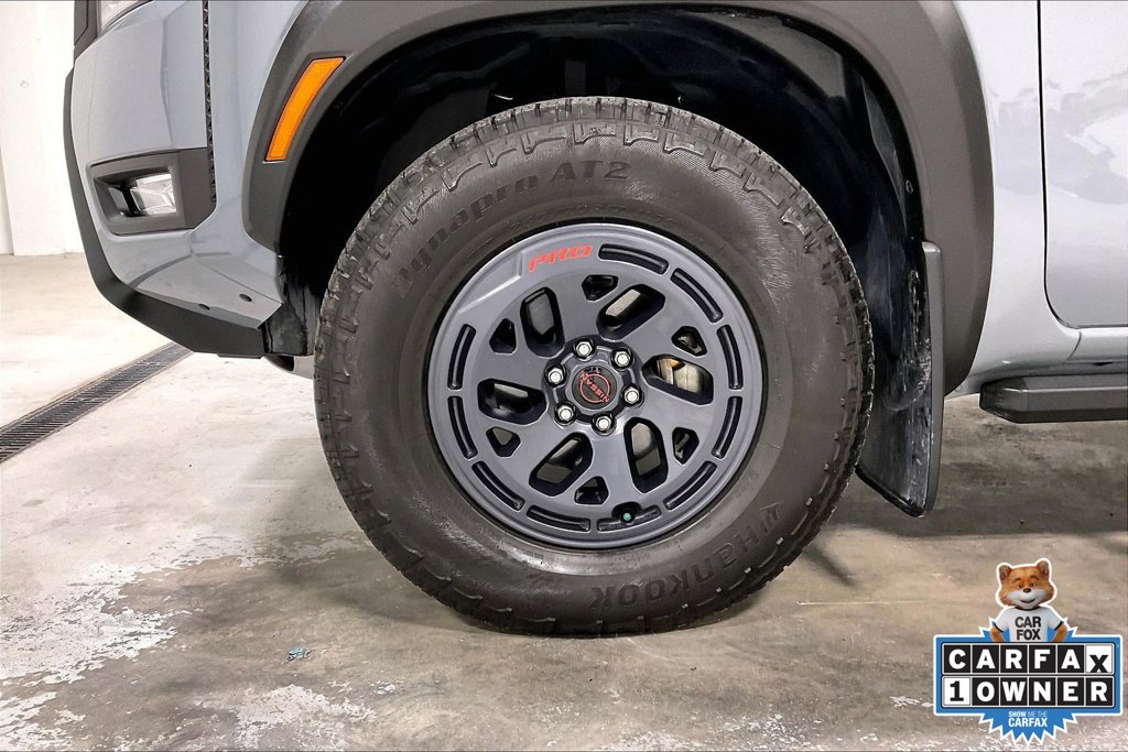 Used 2025 Nissan Frontier PRO-4X AWD/4WD image 10