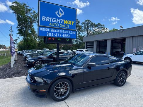 Used 2012 Ford Mustang Coupe RWD image 1