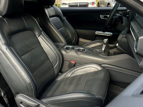 Used 2024 Ford Mustang GT Premium image 17