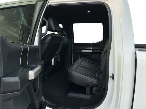 Used 2022 Ford F250 Lariat w/ Tremor Off-Road Package image 21