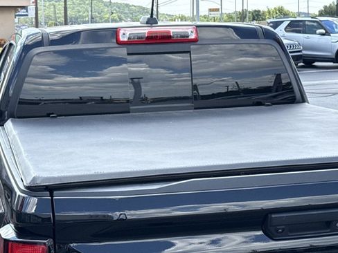 Used 2024 Chevrolet Colorado Trail Boss AWD/4WD image 10