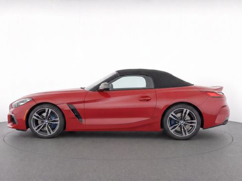 Used 2021 BMW Z4 M40i w/ Driving Assistance Package RWD image 3