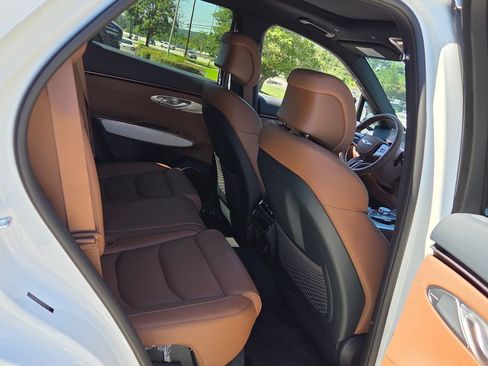 New 2026 Genesis GV70 2.5T Advanced AWD/4WD image 15