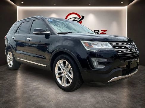 Used 2016 Ford Explorer Limited w/ Equipment Group 301A FWD image 1
